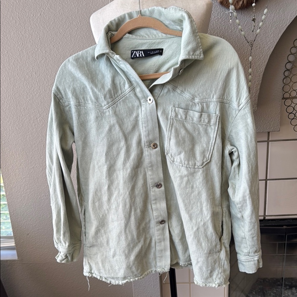 Zara Light Green Button-Up Shirt jacket oversized small